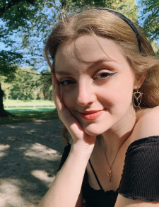 Foto Seiyuu Poetine Alija