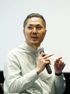 Foto Staf/Seiyuu Takahiro Hasui