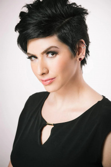 Foto Seiyuu Fryda Wolff