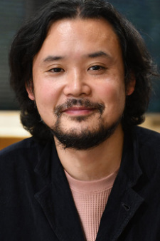 Foto Staf/Seiyuu Kenji Iwaisawa