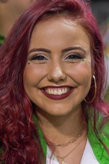 Foto Seiyuu Thati Carvalho