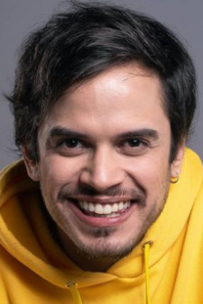 Foto Seiyuu Lui Vizotto