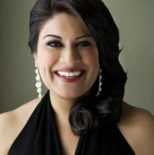 Foto Seiyuu Lizzy Laurenti