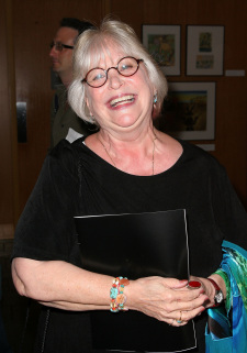 Foto Seiyuu Russi Taylor