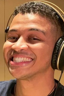 Foto Seiyuu Cassio Alves