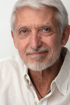 Foto Seiyuu Mark Bramhall