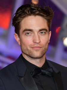 Foto Seiyuu Robert Pattinson