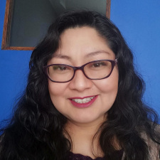 Foto Seiyuu Elena Torres