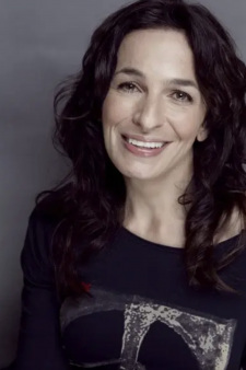 Foto Seiyuu Salli Saffioti