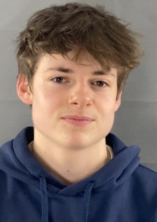 Foto Seiyuu Louis Ashbourne Serkis