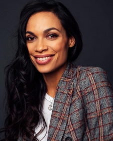 Foto Seiyuu Rosario Dawson