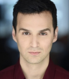Foto Seiyuu Michael Smith