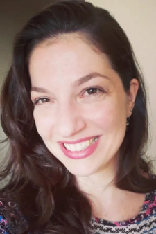 Foto Seiyuu Paula Zaneti