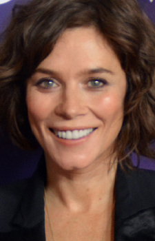 Foto Seiyuu Anna Friel
