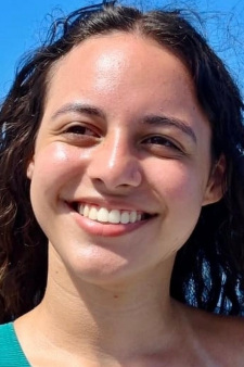 Foto Seiyuu Nicole Mattos