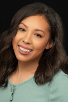 Foto Seiyuu Trina Deuhart