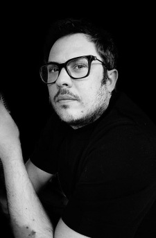 Foto Seiyuu Víctor Martínez