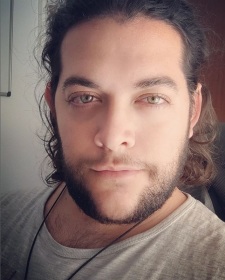 Foto Seiyuu Carlos Lorenzo