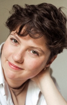 Foto Seiyuu Sarah Gandon