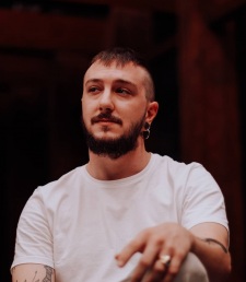 Foto Seiyuu Álvaro Esteve