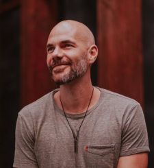 Foto Staf/Seiyuu Antonio Castillejo