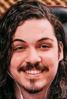 Foto Seiyuu Gustavo Machado