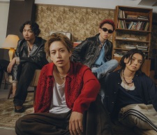 Foto Staf/Seiyuu yangskinny