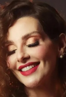 Foto Seiyuu Luana Costa