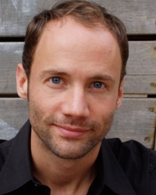 Foto Seiyuu Alexander Doering