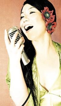 Foto Staf/Seiyuu Mika Arisaka