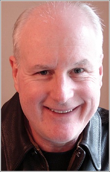 Foto Seiyuu Mark Stoddard