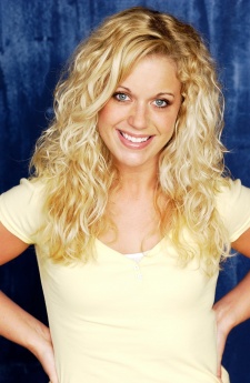 Foto Seiyuu Maggie Flecknoe