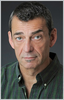 Foto Seiyuu Bruce Carey