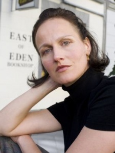 Foto Seiyuu Barbara Seifert