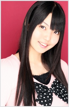 Foto Yuka Ootsubo 3