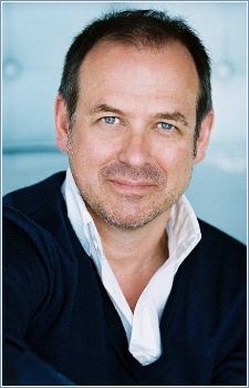 Foto Seiyuu Ian James Corlett