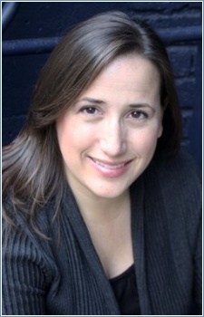 Foto Seiyuu Lisa Ann Beley