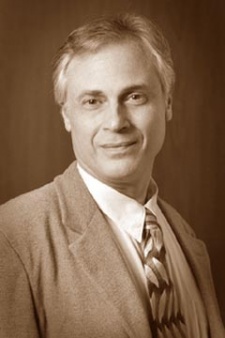 Foto Staf/Seiyuu Carl Macek