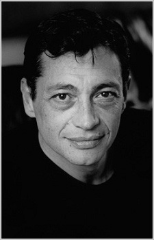 Foto Seiyuu Eric Etcheverry