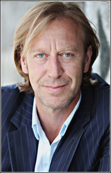 Foto Seiyuu Oliver Stritzel