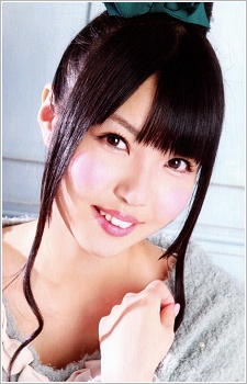 Foto Yuka Ootsubo 4