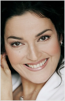 Foto Seiyuu Laura Romano