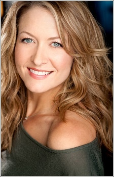 Foto Seiyuu Ali Hillis