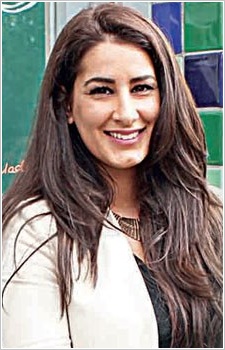 Foto Seiyuu Esra Vural