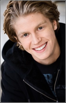 Foto Seiyuu Andrew Francis