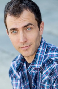 Foto Seiyuu Greg Felden