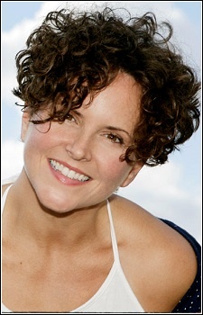 Foto Seiyuu Lisa Adams