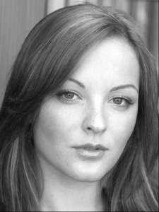 Foto Seiyuu Alexandra Carter