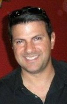 Foto Seiyuu Carlos Moreno