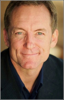 Foto Seiyuu Matt Lagan